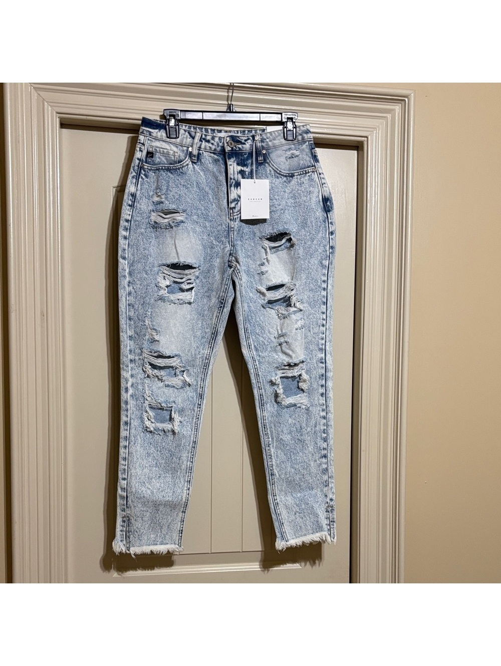 NWT Kancan Callie Lightwash High Rise Ankle Skinny Distressed Denim Jeans